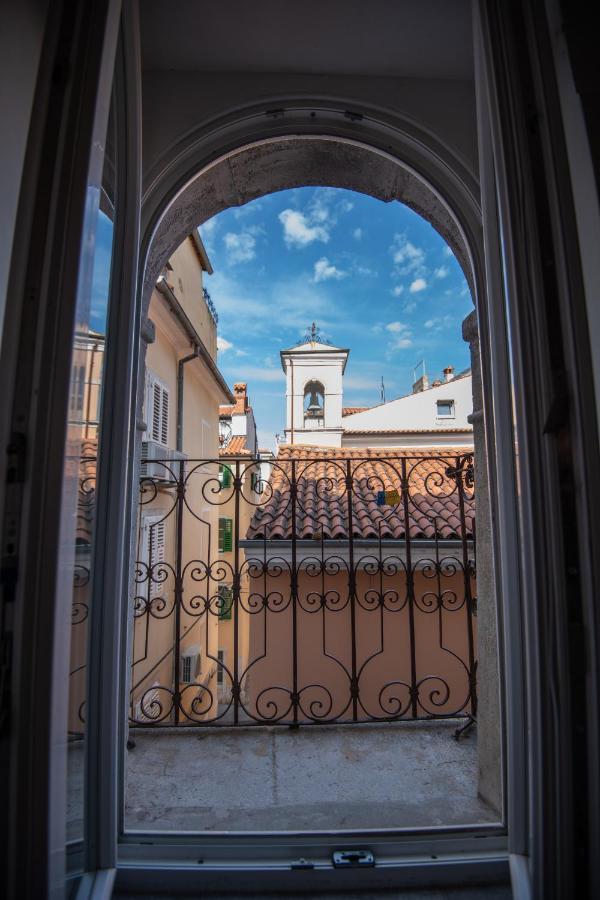 Saint Roch Square Seven Piran Bagian luar foto